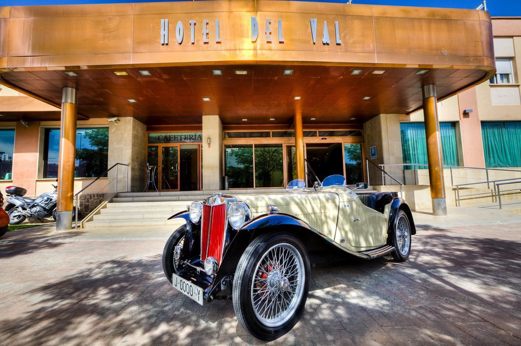 Hotel Del Val - Parking Gratuito Andújar Eksteriør billede