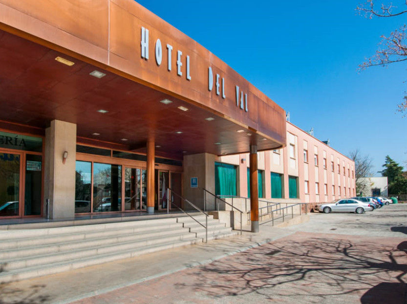 Hotel Del Val - Parking Gratuito Andújar Eksteriør billede